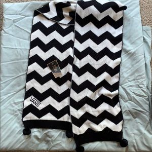 Vans scarf